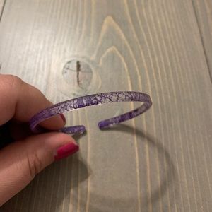 Colour by Amber skinny bracelet